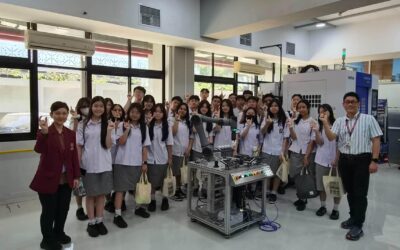 SMA Kalam Kudus Kunjungi Teknik Mesin UNTAR, Kenali Lebih Dekat Fasilitas